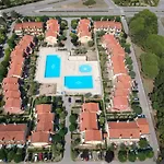 Villaggio Michelangelo *