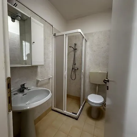 Villaggio Michelangelo Μπιμπιόνε